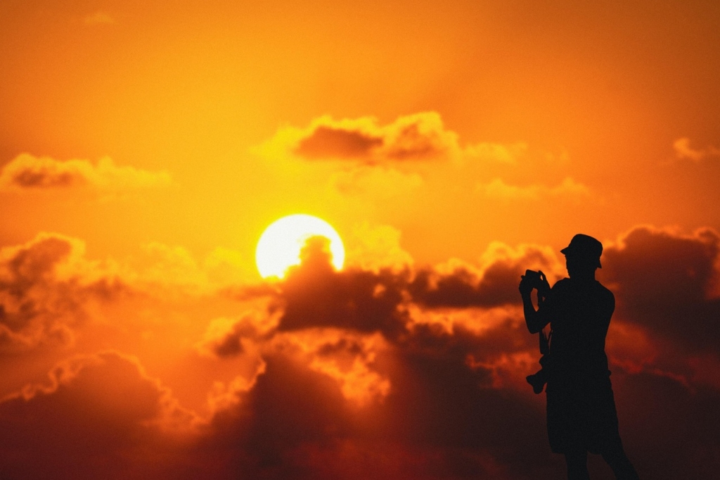 Khush Rahne Ke Upaay